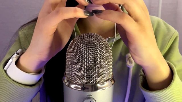 ASMR 카메라를 간지럽히는 네일탭핑 Nail and Mouth sounds смотреть онлайн