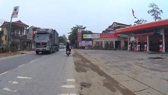 Велопутешествие. Вьетнам. Кафе, пробуем суп Pho, пьем кофе и дорога