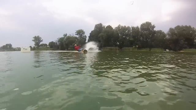 Wakeboarding: как сделать трюк Блaйнд джадж (Blind judge) смотреть онлайн