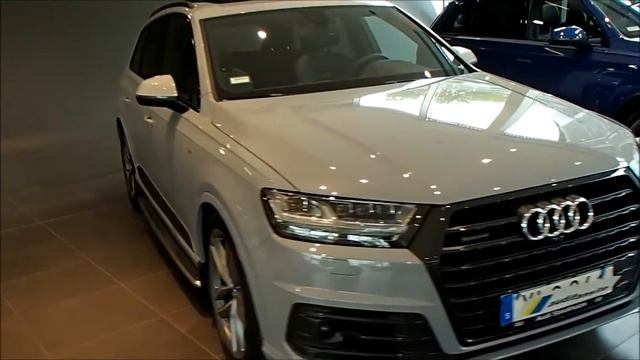 Nardo Grey Audi Q7|Audi Exclusive (walkaround)