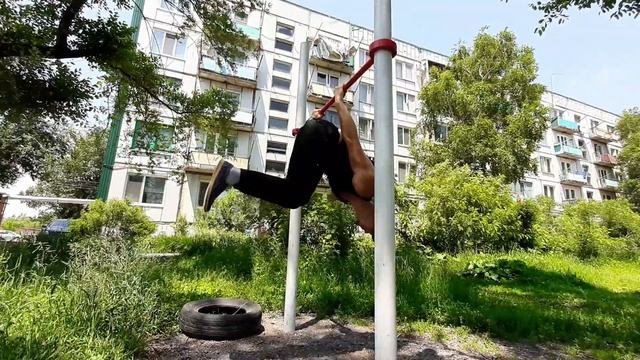 Как научиться Ласточку! Задний вис на Турнике Обучалка! смотреть онлайн