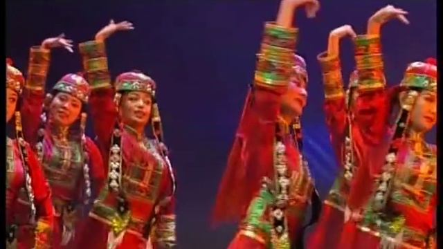 Mongolian Dance - "Young Girls" Shawuerdeng 少女沙吾尔登 смотреть онлайн