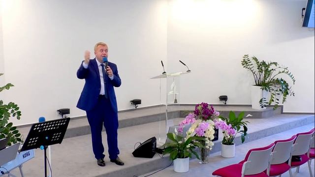 Четыре шага царя Навуходоносора  Алексей Опарин