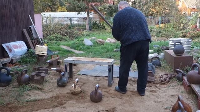 ПОДЪЁМ КУЗНЕЦА С ГИРЯМИ BLACKSMITH LIFT WITH KETTLEBELLS смотреть онлайн
