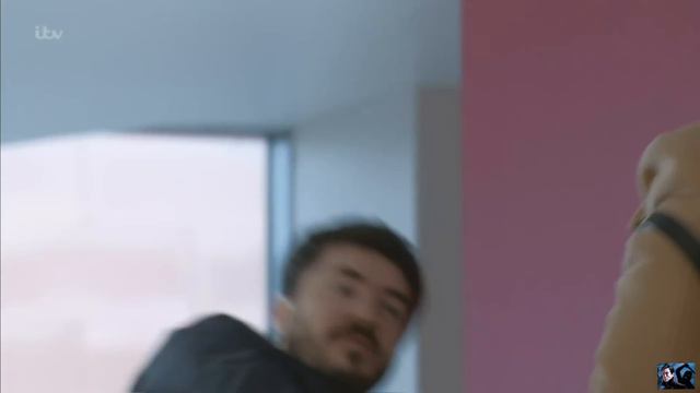 Coronation Street - Lydia Slaps Adam And Pushes Him смотреть онлайн