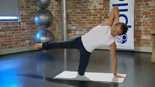 exercise pilates 17.flv смотреть онлайн