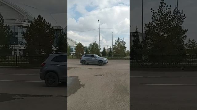 Караганда. 21.09.2023.проспект Республики. теннисный центр,центр бокса им. С. Сапиева.Ледовая Арена смотреть онлайн