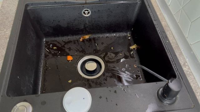 Измельчитель пищевых отходов Bort Titan 9000 смотреть онлайн