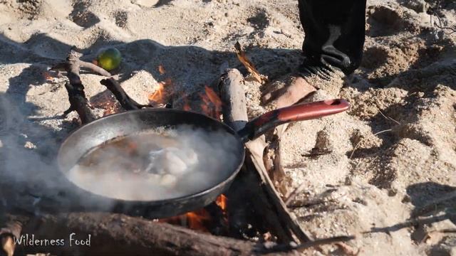 Survival On Island Alone - Best Epic Of Squid Soup Recipe On Sand