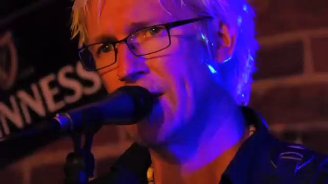 Huw Hamilton Chasing Cars смотреть онлайн