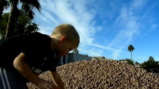 Recycle Kid plays with his Bruder Mack Granite Garbage Truck, it's awesome! смотреть онлайн