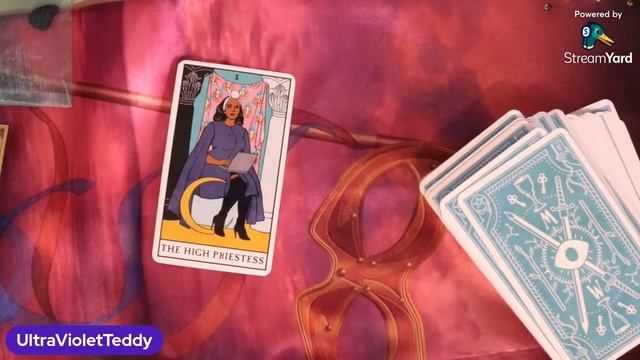 FREE LIVE READINGS FROM TAROT ORACLE STUDIO!! смотреть онлайн