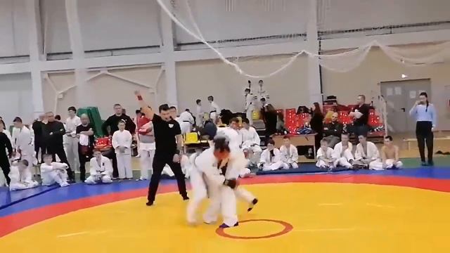 МО"Центр СК". Дерябин Руслан. 1 место, кат 14 - 15 лет 60 кг. смотреть онлайн