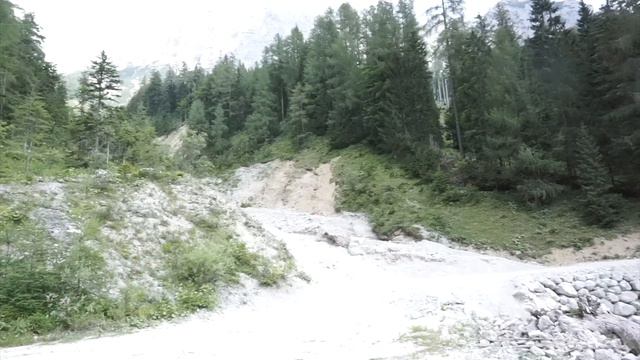 Парк Гезойзе, первый вандеринг и все в синем цвете. смотреть онлайн