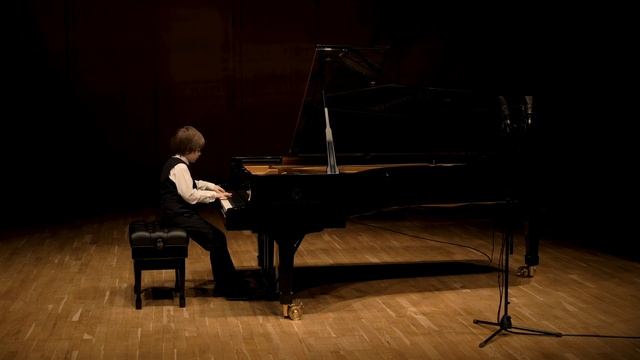 Бетховен Соната № 1 фа минор оп.2 №1, Терещенко Максим 9 лет, Beethoven Sonata f moll op. 2 № 1 смотреть онлайн
