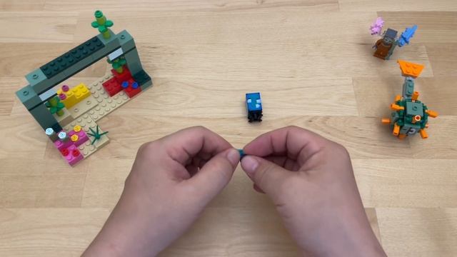LEGO Minecraft 21180 The Guardian Battle смотреть онлайн
