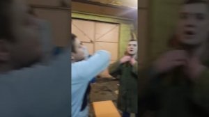 как связать человека без веревки(2)