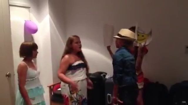 Элли и ее главная роль:) смотреть онлайн