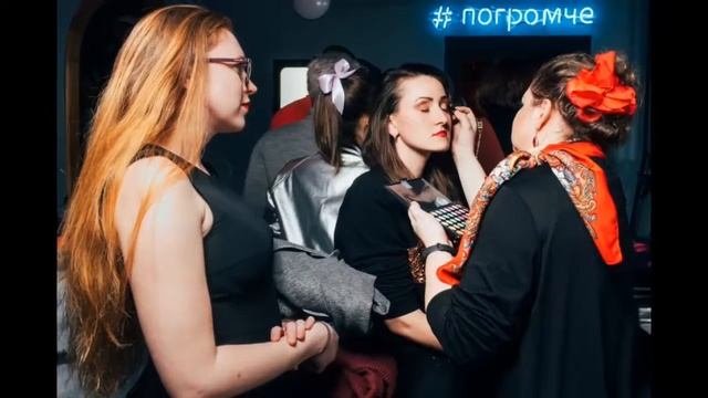 Style of 1980 makeup(грим в стиле 80-х) Барслона смотреть онлайн