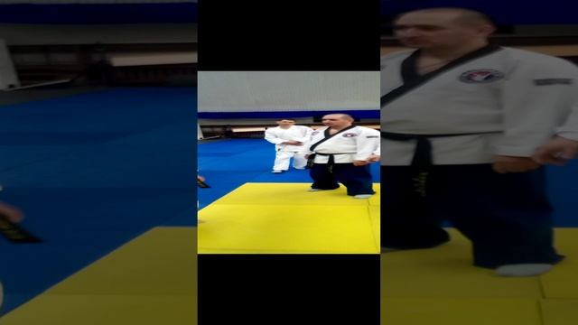 20 защита болевыи на кисть от захвата плеча, груди смотреть онлайн
