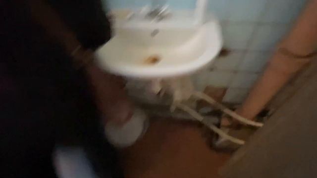 Комната в общежитии. Один просмотр из жизни риэлтора смотреть онлайн