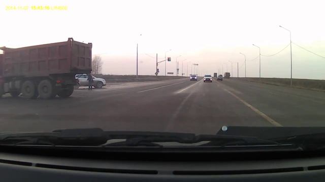 ДТП в Новомосковске Тульской области смотреть онлайн