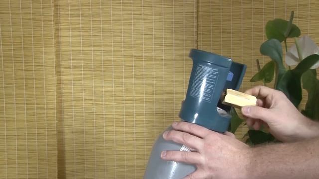 Fill your CO2 Sodastream cylinder yourself смотреть онлайн