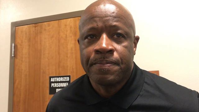 Mike Anderson recaps overtime loss to Texas смотреть онлайн