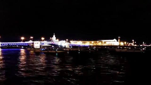 Развод дворцового моста в Санкт-Петербурге таймлапс. смотреть онлайн