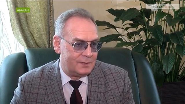 Николай Булакин о студенчестве, стройках. Горожане о главе города,кадры мэра на самокате смотреть онлайн