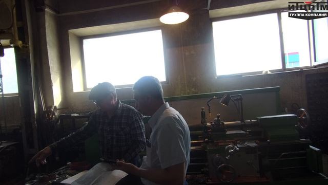 Токарных дел мастер показал как делаются пристежки - часть 2 смотреть онлайн