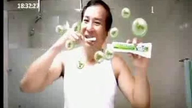 Twin Lotus Toothpaste One Man Working 35sec 27 02 16 TVB
