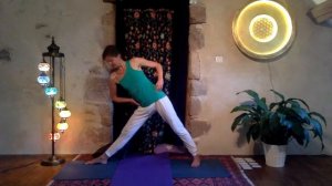 Ananda Yoga with Charlotte - Emergence