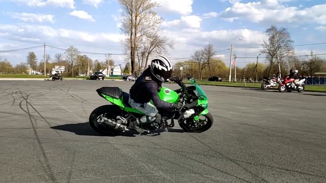 Мотоджимхана. Санкт-Петербург. Первая тренировка 2019 года. Xiaomi Mi Mix 3 slow motion 960 fps смотреть онлайн