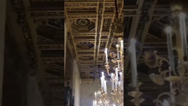 Приехала я в гостиницу «Hilton Ленинградская» на закрытый модный показ моды дизайнера Наза Маера!!! смотреть онлайн