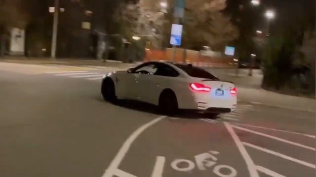 Bmw M4 CS F82 - Brutal Drift, Donuts, Burnout & Exhaust Sound