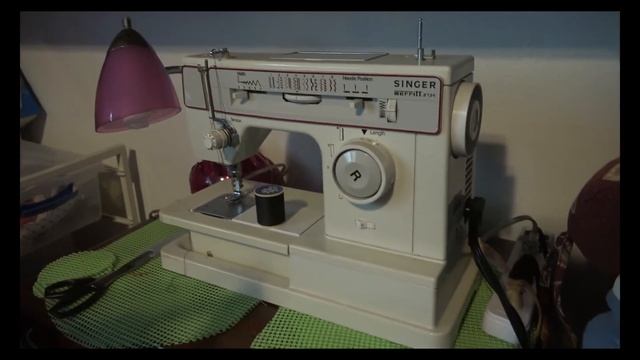 Old Sewing Machines PFAFF Singer Janome Hello Kitty Sewing смотреть онлайн