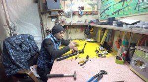 Хатсан 125 сорвало шлицы осевого винта что делать.