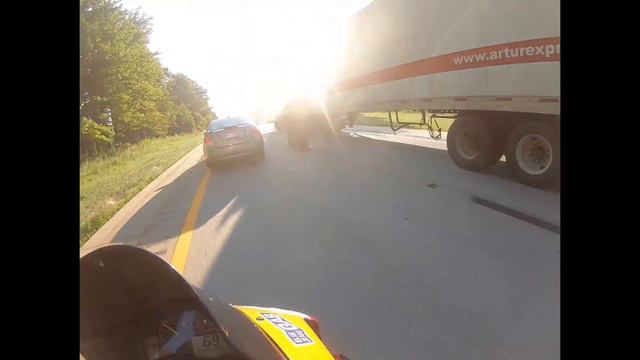 CBR 600rr top speed x Zx10 vs 1340 Busa race смотреть онлайн