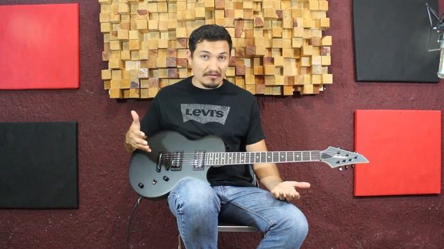 Jackson Monarkh SC JS22 - Review - смотреть онлайн