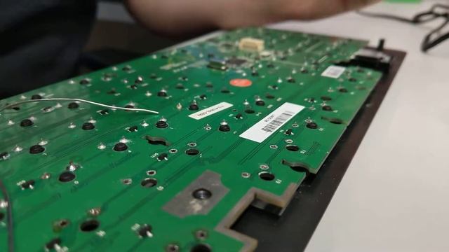 Как выпаивать свичи из клавиатуры смотреть онлайн