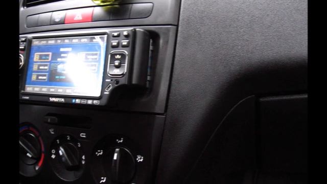 Fiat Linea установка магнитофона Varta AVD-99 смотреть онлайн