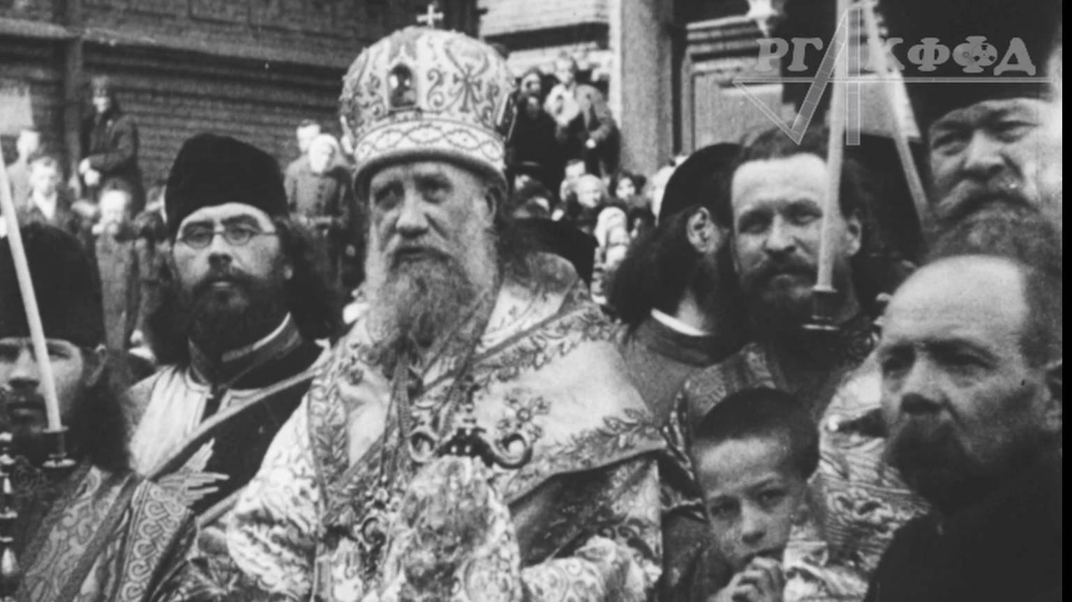 Крестный ход на Красной площади, совершённый с иконой Владимирской Божьей Матери в 1918 году смотреть онлайн