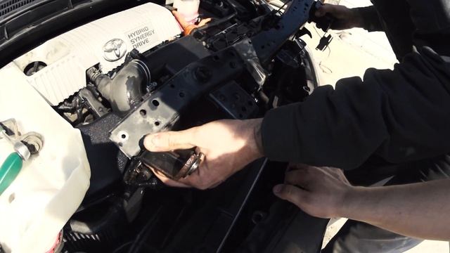 #14 Toyota Prius 30 и очистка радиаторов без демонтажа за 2 часа. смотреть онлайн