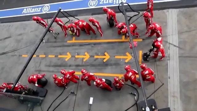 Ferrari F1 замена покрышек смотреть онлайн