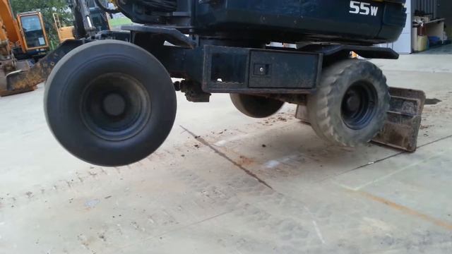 20141014 Hyundai R55w проверка