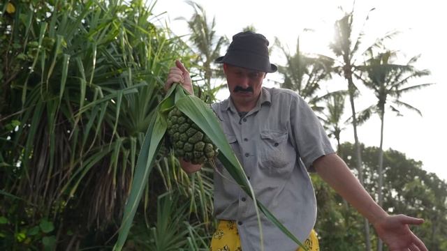 МУЖИКИ ПОПАЛИ НА НЕОБИТАЕМЫЙ ОСТРОВ смотреть онлайн