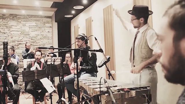 EL SWING NO PARA смотреть онлайн