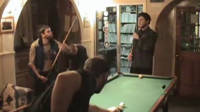 Игра в биллиард на Антарктической станции. смотреть онлайн