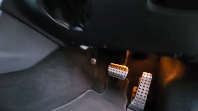 Обзор Mercedes E250 (w212) Avantgarde Sport  AMG из Японии.